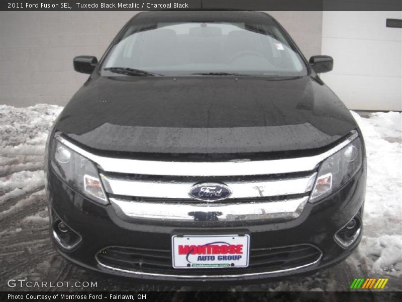 Tuxedo Black Metallic / Charcoal Black 2011 Ford Fusion SEL