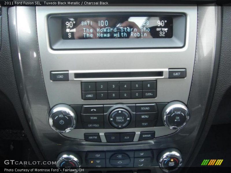 Tuxedo Black Metallic / Charcoal Black 2011 Ford Fusion SEL