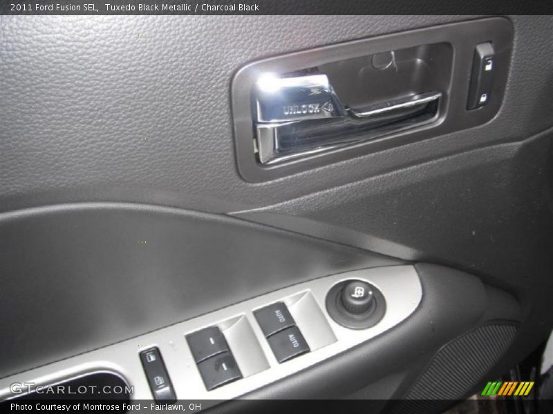 Tuxedo Black Metallic / Charcoal Black 2011 Ford Fusion SEL
