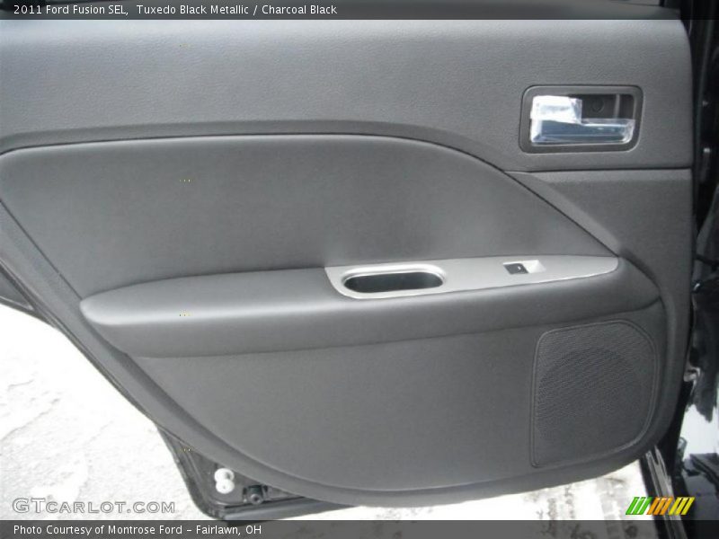 Tuxedo Black Metallic / Charcoal Black 2011 Ford Fusion SEL