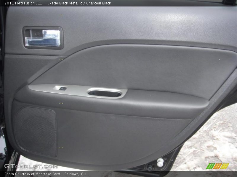 Tuxedo Black Metallic / Charcoal Black 2011 Ford Fusion SEL