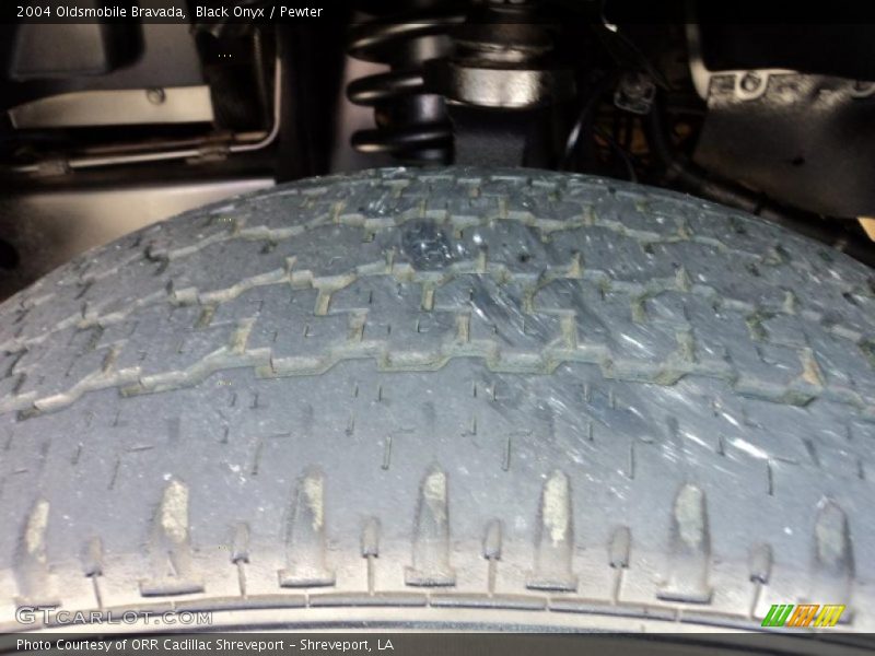Black Onyx / Pewter 2004 Oldsmobile Bravada