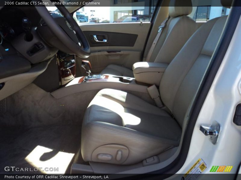 White Diamond / Cashmere 2006 Cadillac CTS Sedan