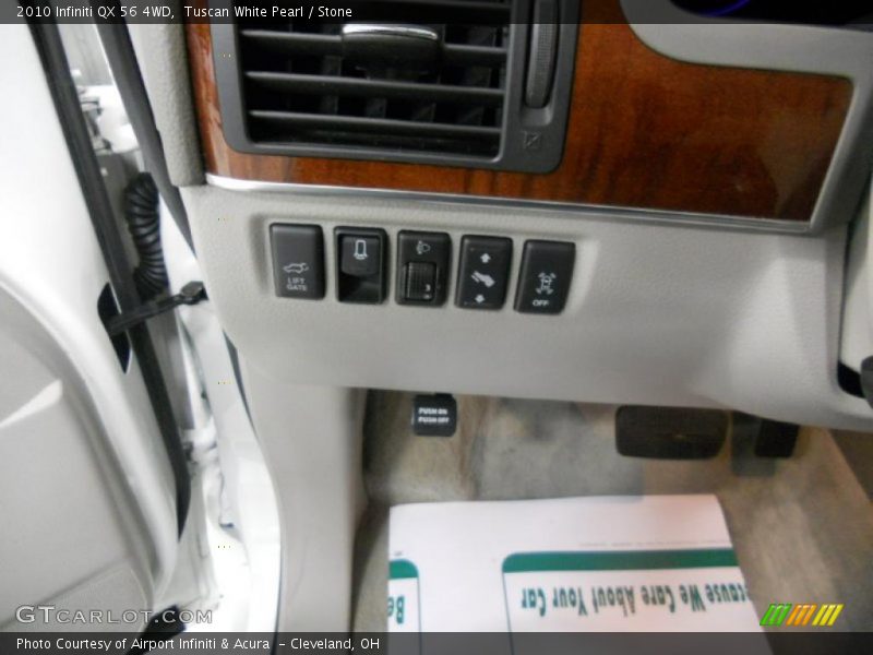 Controls of 2010 QX 56 4WD