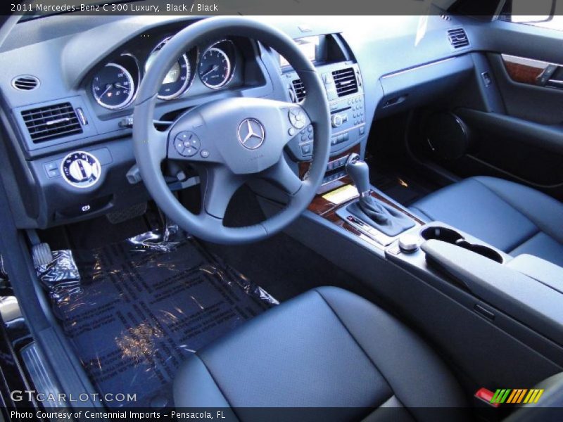 Dashboard of 2011 C 300 Luxury