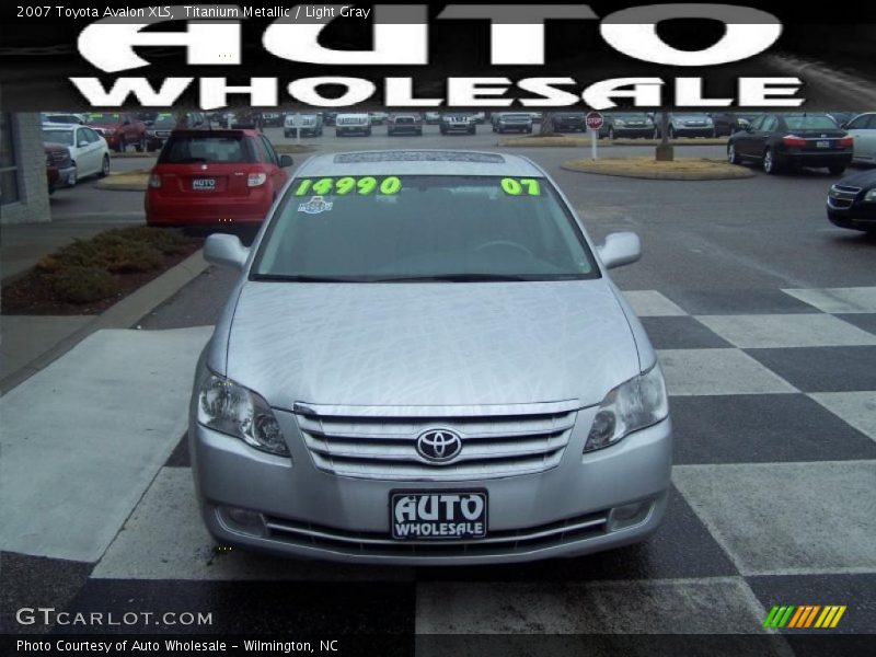 Titanium Metallic / Light Gray 2007 Toyota Avalon XLS