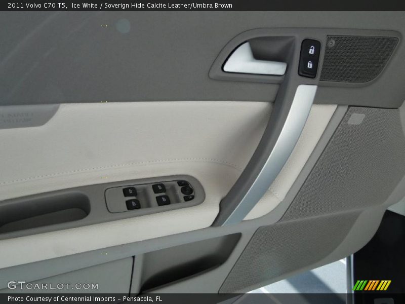 Ice White / Soverign Hide Calcite Leather/Umbra Brown 2011 Volvo C70 T5