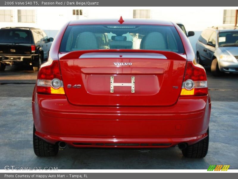 Passion Red / Dark Beige/Quartz 2006 Volvo S40 T5