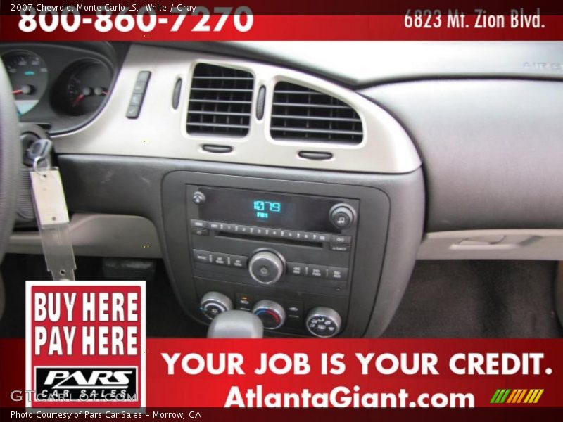 White / Gray 2007 Chevrolet Monte Carlo LS