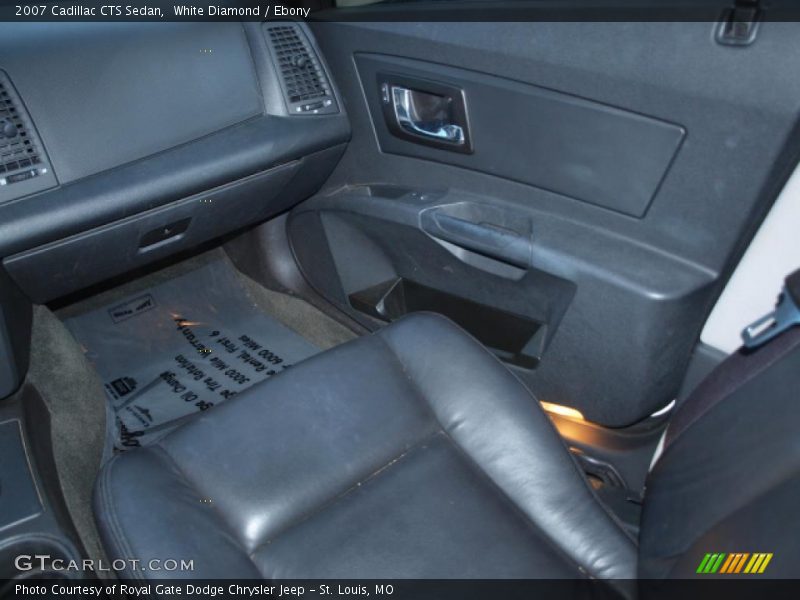 White Diamond / Ebony 2007 Cadillac CTS Sedan