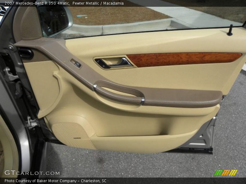 Pewter Metallic / Macadamia 2007 Mercedes-Benz R 350 4Matic
