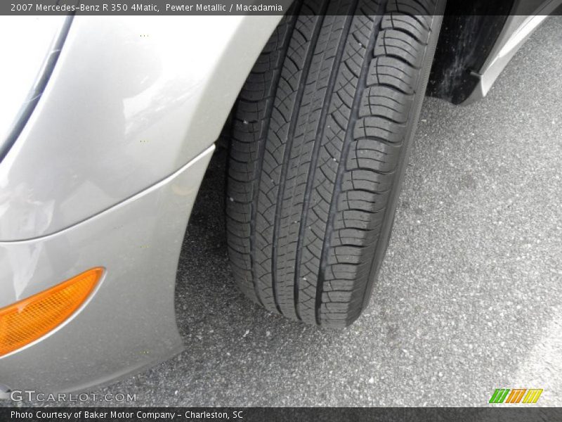 Pewter Metallic / Macadamia 2007 Mercedes-Benz R 350 4Matic