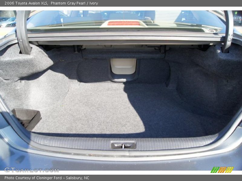 Phantom Gray Pearl / Ivory 2006 Toyota Avalon XLS