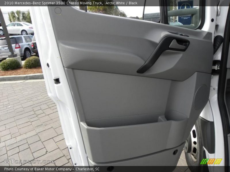 Arctic White / Black 2010 Mercedes-Benz Sprinter 3500 Chassis Moving Truck