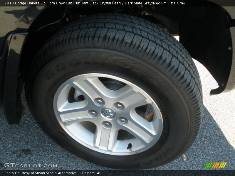 Brilliant Black Crystal Pearl / Dark Slate Gray/Medium Slate Gray 2010 Dodge Dakota Big Horn Crew Cab