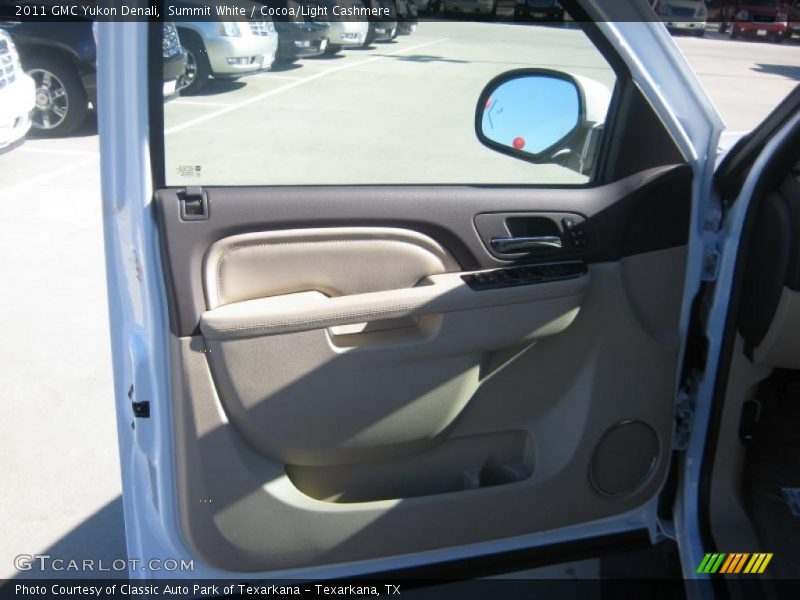Summit White / Cocoa/Light Cashmere 2011 GMC Yukon Denali