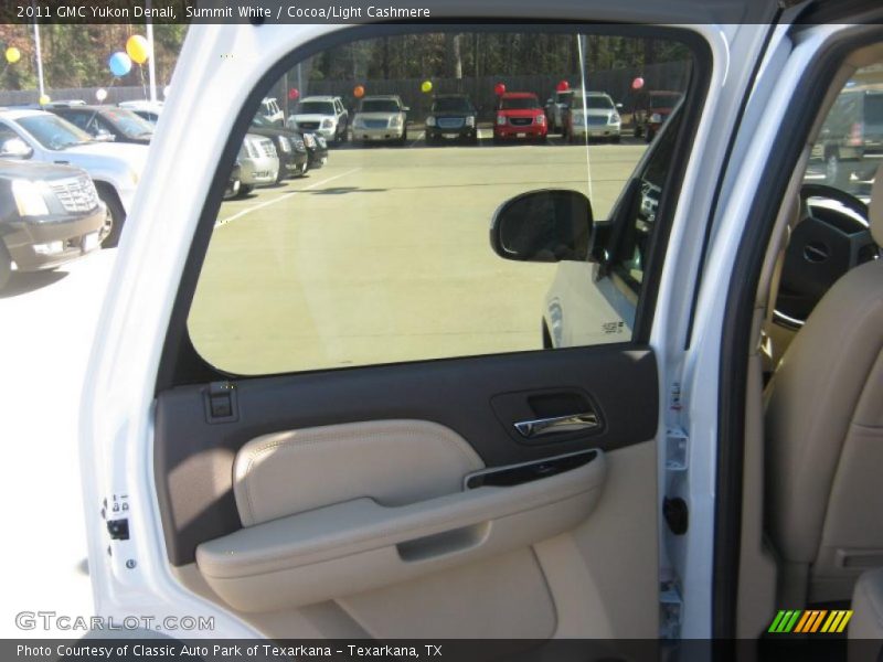 Summit White / Cocoa/Light Cashmere 2011 GMC Yukon Denali