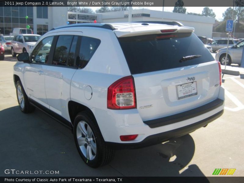 Bright White / Dark Slate Gray/Light Pebble Beige 2011 Jeep Compass 2.0 Latitude