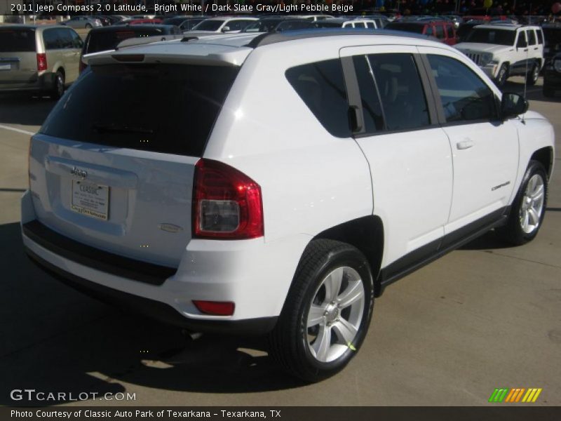 Bright White / Dark Slate Gray/Light Pebble Beige 2011 Jeep Compass 2.0 Latitude