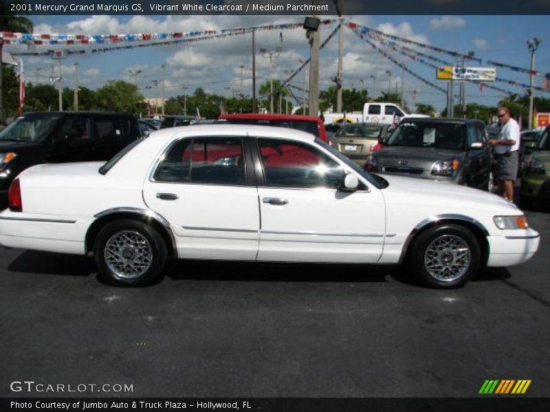 Vibrant White Clearcoat / Medium Parchment 2001 Mercury Grand Marquis GS