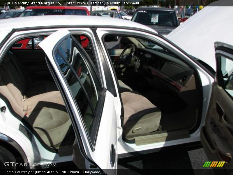Vibrant White Clearcoat / Medium Parchment 2001 Mercury Grand Marquis GS