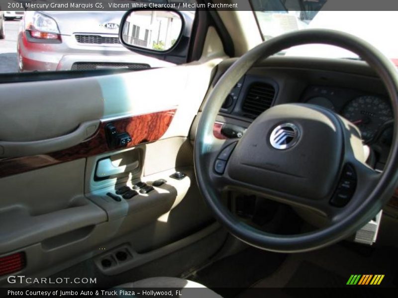Vibrant White Clearcoat / Medium Parchment 2001 Mercury Grand Marquis GS