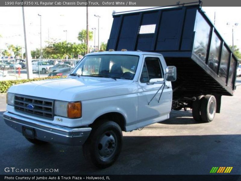 Oxford White / Blue 1990 Ford F350 XL Regular Cab Chassis Dump Truck