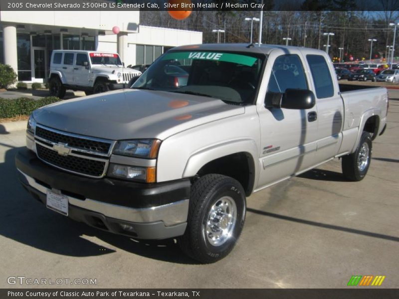 Silver Birch Metallic / Medium Gray 2005 Chevrolet Silverado 2500HD LS Extended Cab