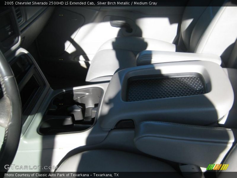 Silver Birch Metallic / Medium Gray 2005 Chevrolet Silverado 2500HD LS Extended Cab