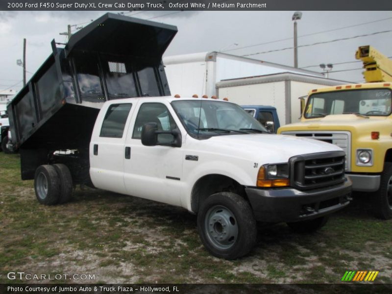Oxford White / Medium Parchment 2000 Ford F450 Super Duty XL Crew Cab Dump Truck
