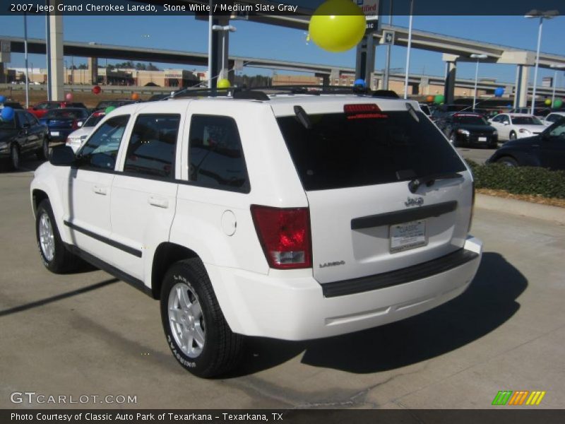 Stone White / Medium Slate Gray 2007 Jeep Grand Cherokee Laredo