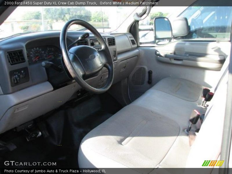 Oxford White / Medium Parchment 2000 Ford F450 Super Duty XL Crew Cab Dump Truck