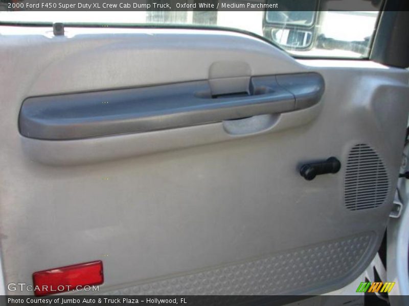 Oxford White / Medium Parchment 2000 Ford F450 Super Duty XL Crew Cab Dump Truck