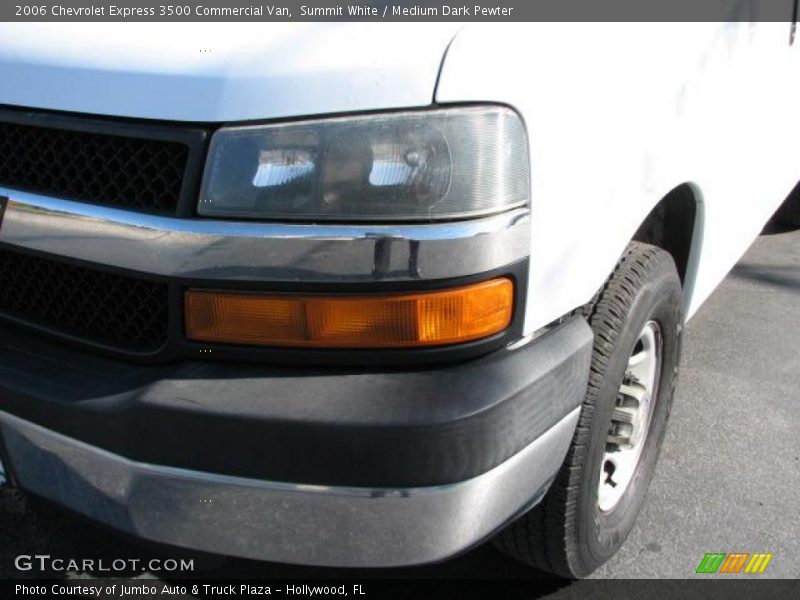 Summit White / Medium Dark Pewter 2006 Chevrolet Express 3500 Commercial Van