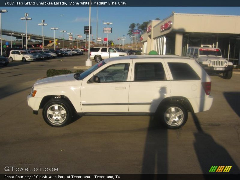 Stone White / Medium Slate Gray 2007 Jeep Grand Cherokee Laredo