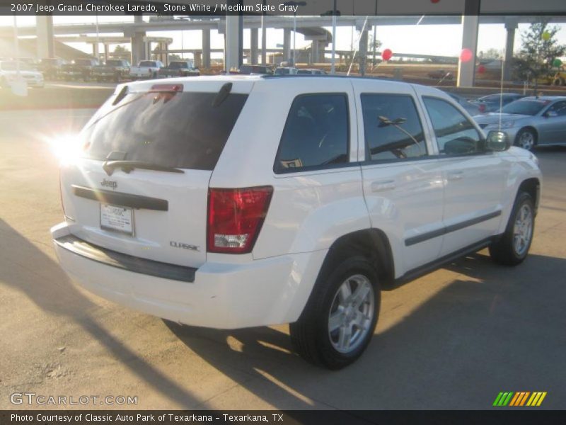 Stone White / Medium Slate Gray 2007 Jeep Grand Cherokee Laredo