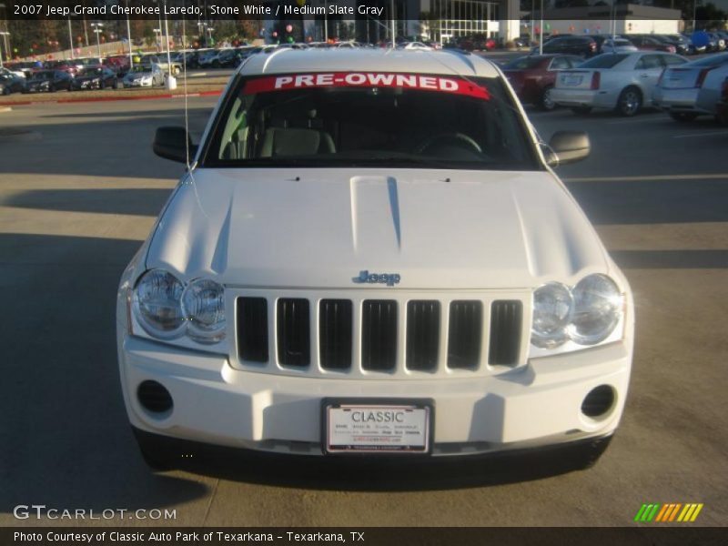 Stone White / Medium Slate Gray 2007 Jeep Grand Cherokee Laredo