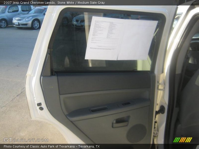 Stone White / Medium Slate Gray 2007 Jeep Grand Cherokee Laredo