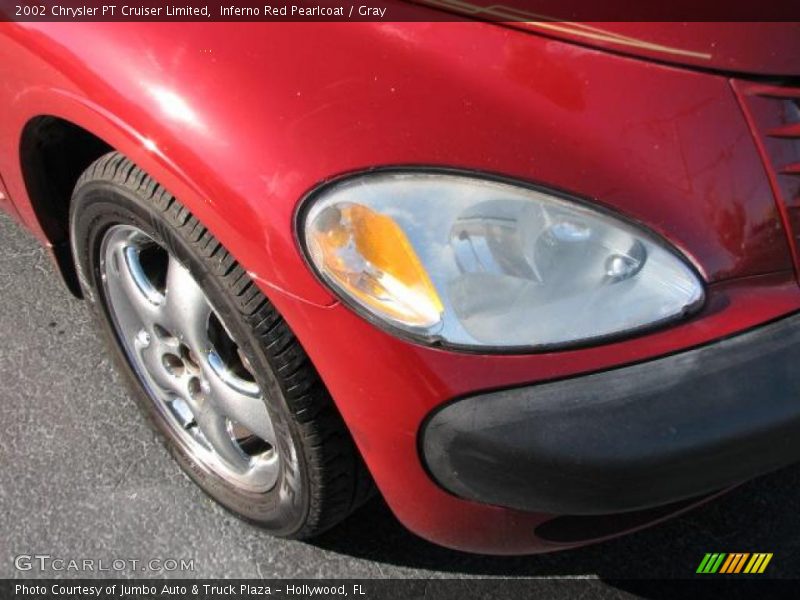 Inferno Red Pearlcoat / Gray 2002 Chrysler PT Cruiser Limited