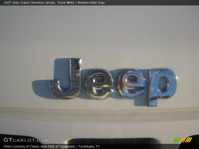 Stone White / Medium Slate Gray 2007 Jeep Grand Cherokee Laredo