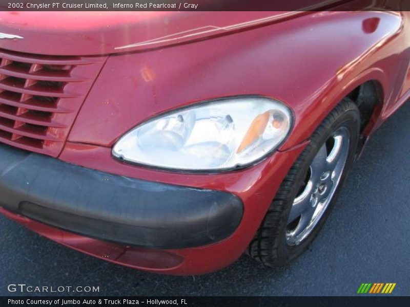 Inferno Red Pearlcoat / Gray 2002 Chrysler PT Cruiser Limited