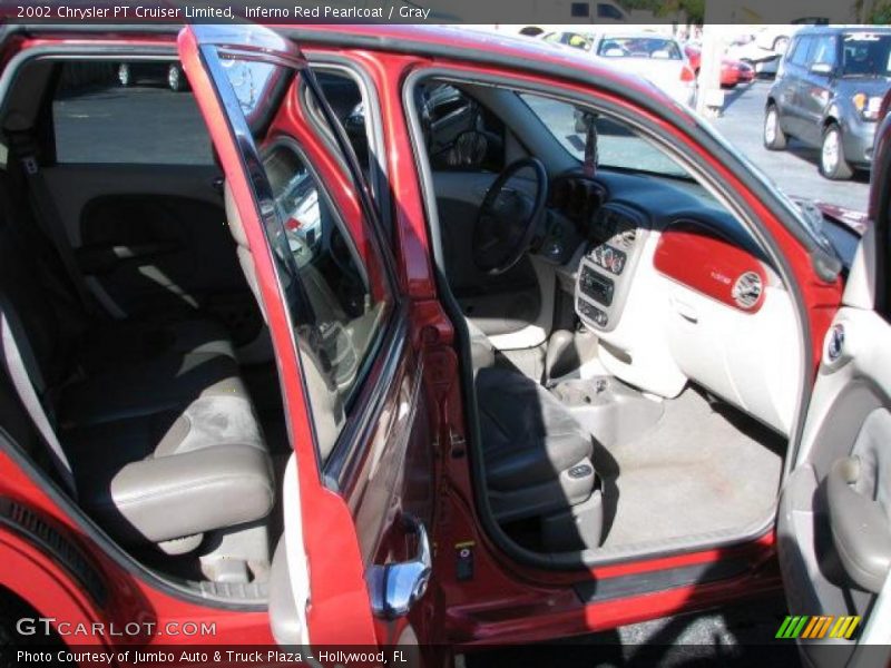 Inferno Red Pearlcoat / Gray 2002 Chrysler PT Cruiser Limited
