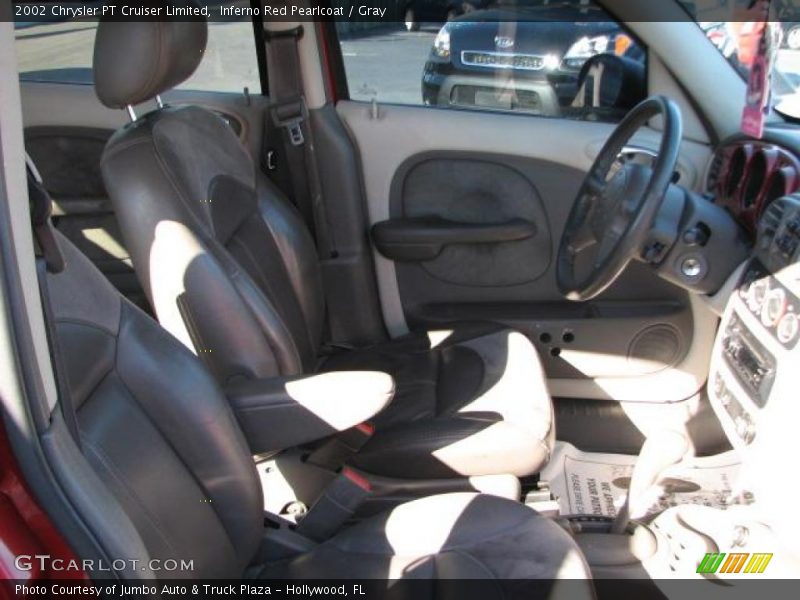 Inferno Red Pearlcoat / Gray 2002 Chrysler PT Cruiser Limited