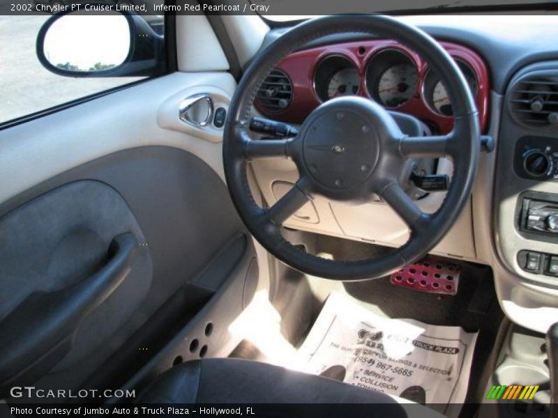Inferno Red Pearlcoat / Gray 2002 Chrysler PT Cruiser Limited