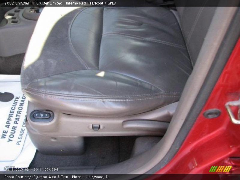Inferno Red Pearlcoat / Gray 2002 Chrysler PT Cruiser Limited