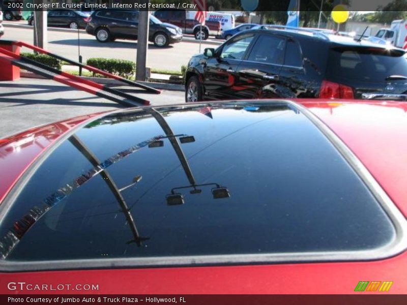 Inferno Red Pearlcoat / Gray 2002 Chrysler PT Cruiser Limited