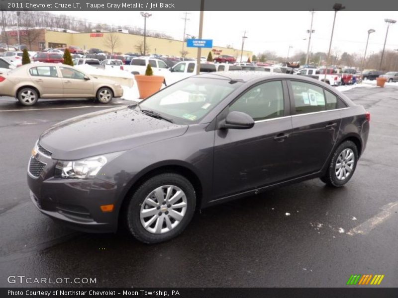 Taupe Gray Metallic / Jet Black 2011 Chevrolet Cruze LT