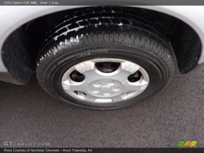 Silver / Gray 2003 Saturn VUE AWD