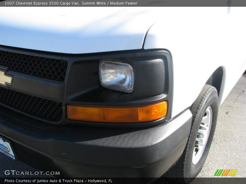 Summit White / Medium Pewter 2007 Chevrolet Express 3500 Cargo Van