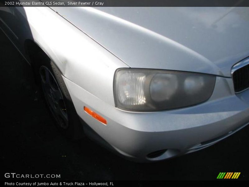 Silver Pewter / Gray 2002 Hyundai Elantra GLS Sedan